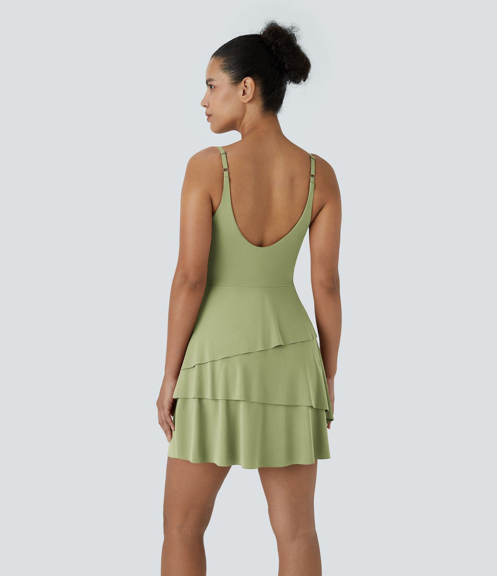 Robe de sport mini SoftlyZero™ Airy à effet frais InstantCool 2-en-1 avec volants superposés et dos nu avec poches