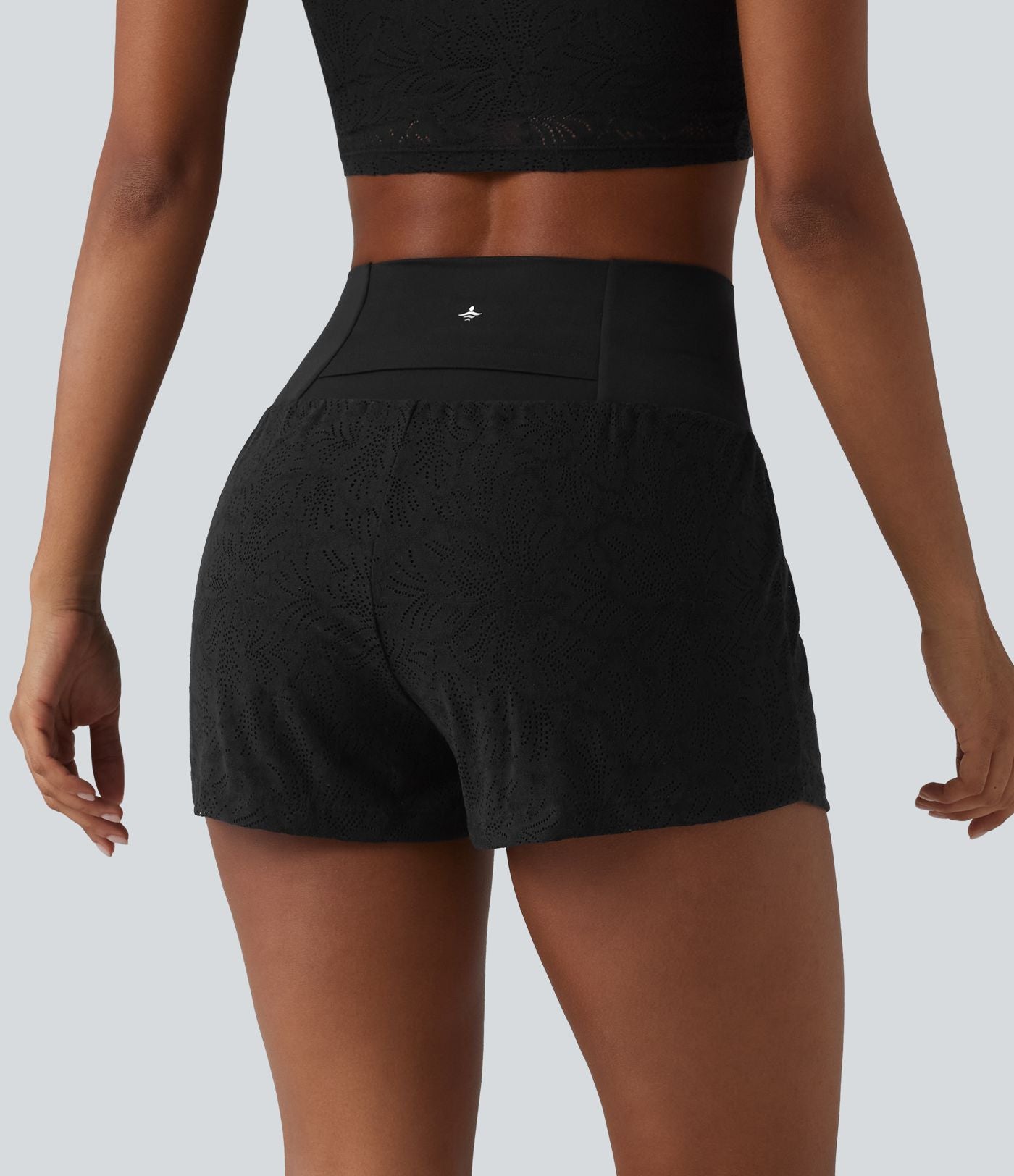 SoftlyZero™ Short de sport 2 en 1 taille haute en dentelle 7,5 cm avec poches