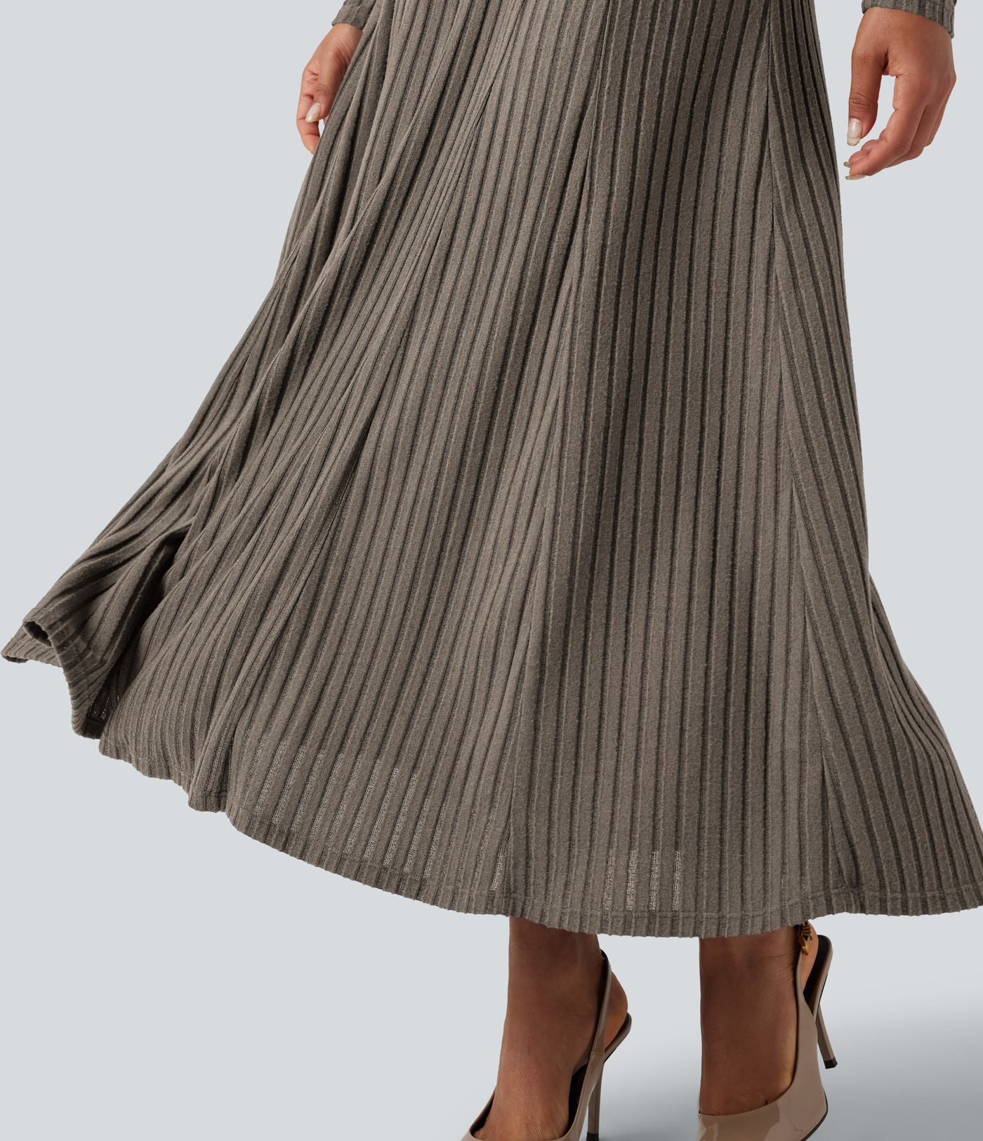 Robe longue fluide maille côtelée col henley manches longues
