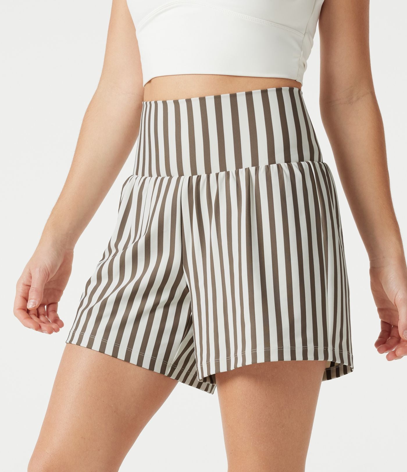 Short de yoga ample 2 en 1 à rayures taille ultra haute avec poches