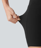 Short de yoga cycliste Halara UltraSculpt™ en dentelle contrastée taille haute et coupe en V, 12,5 cm, avec poches