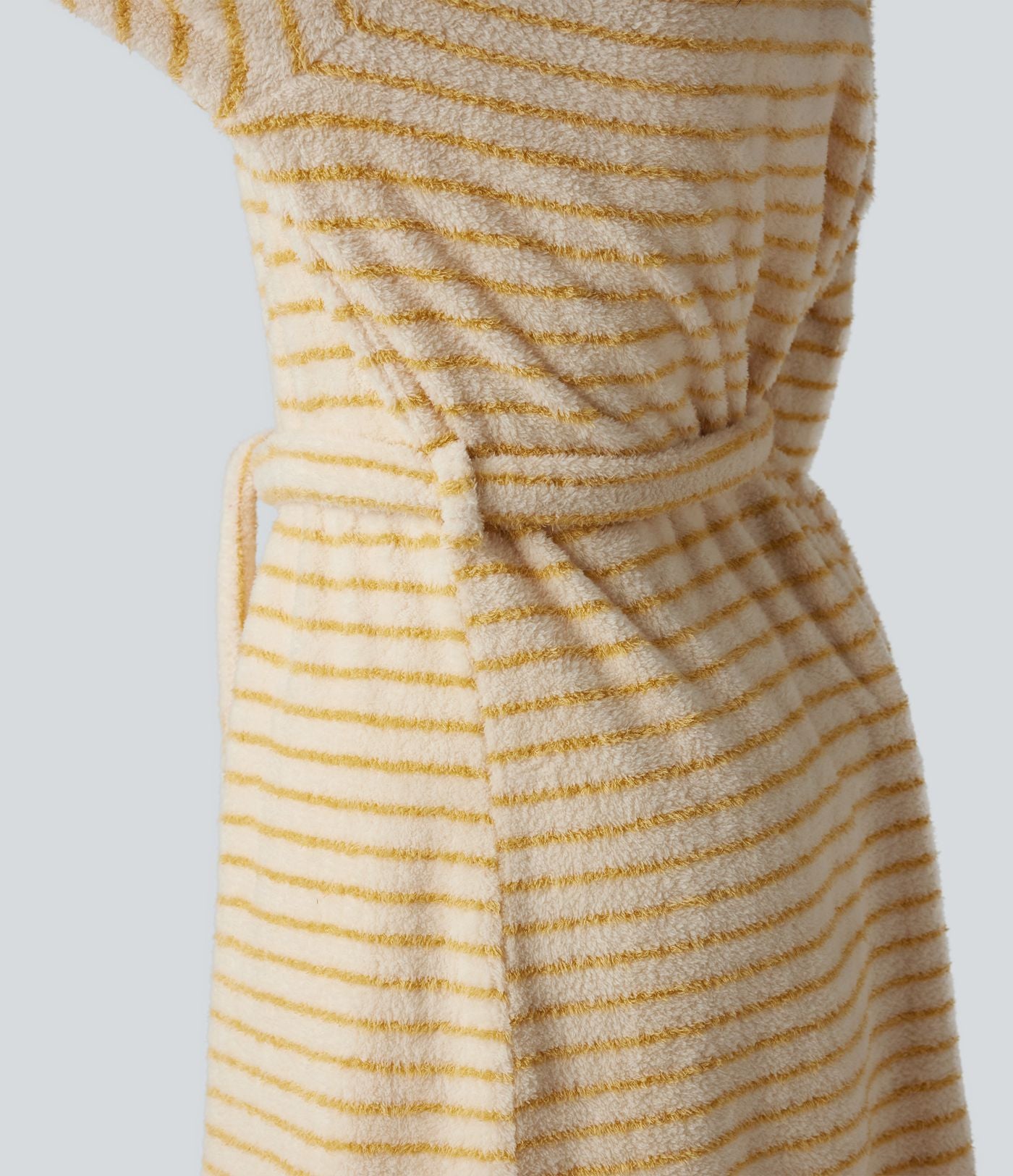 Robe d'intérieur longue en flanelle à rayures manches longues ouverte avec ceinture