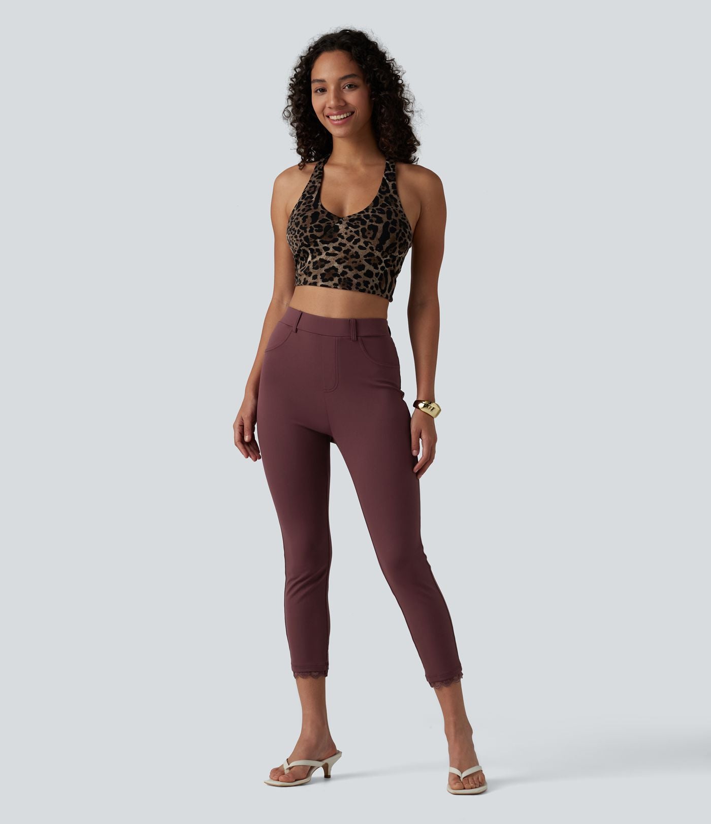 Leggings courts décontractés DayStretch taille haute en dentelle contrastée avec poches