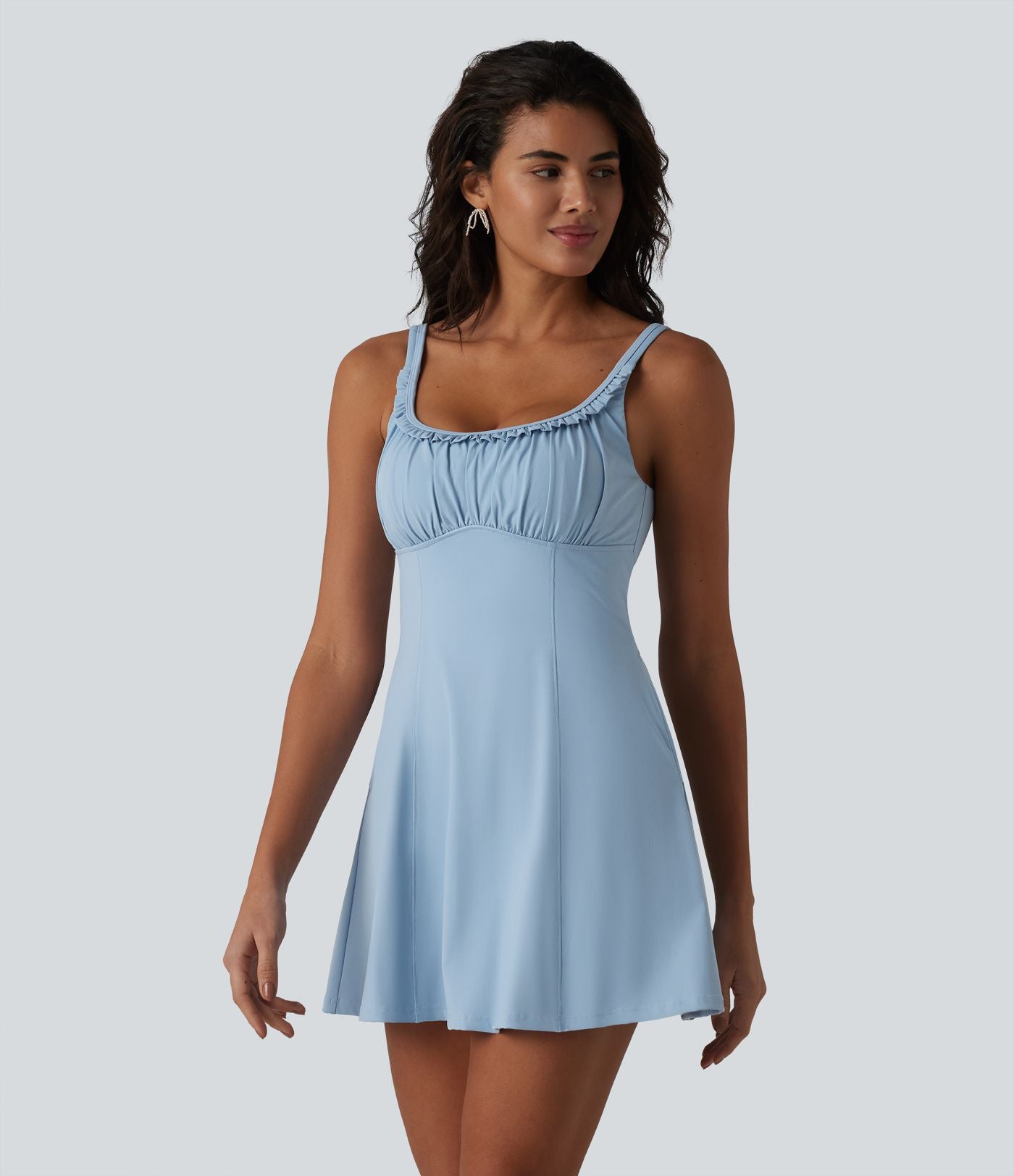 Robe mini casual sans manches à col U, volants, fronces et soutien-gorge intégré avec poches