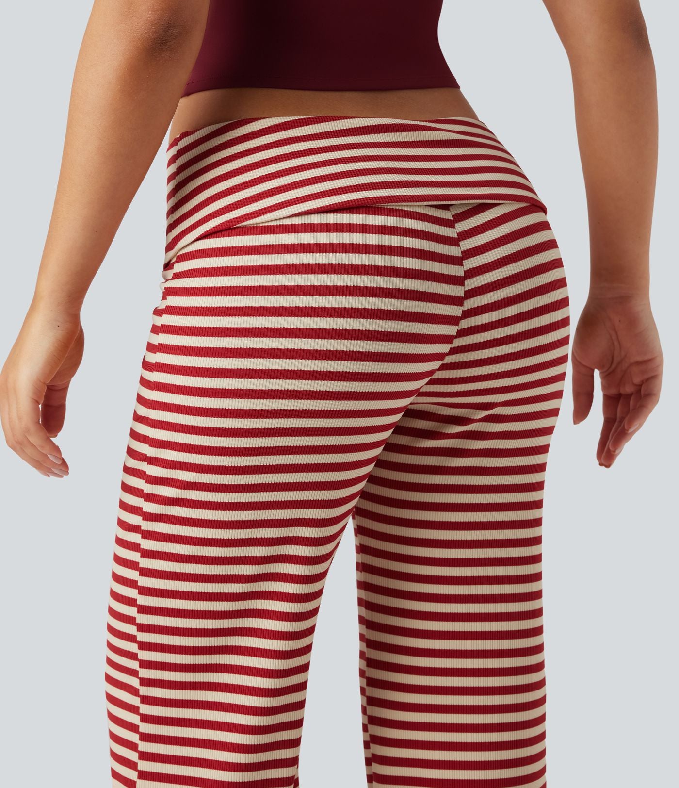Pantalon évasé rayé taille basse à rabat