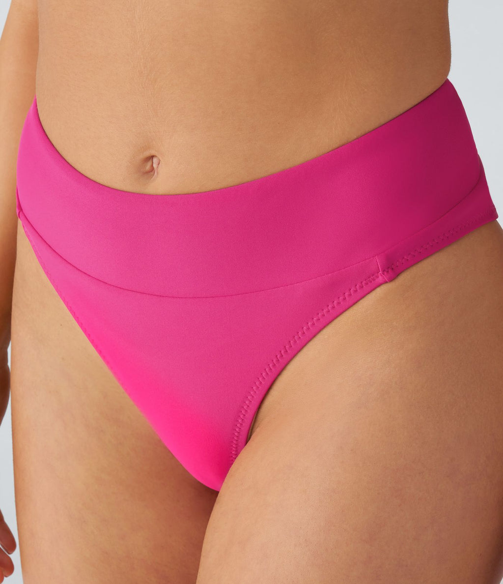 Maillot de Bain Bas de Bikini Taille Moyenne et Coupe Haute