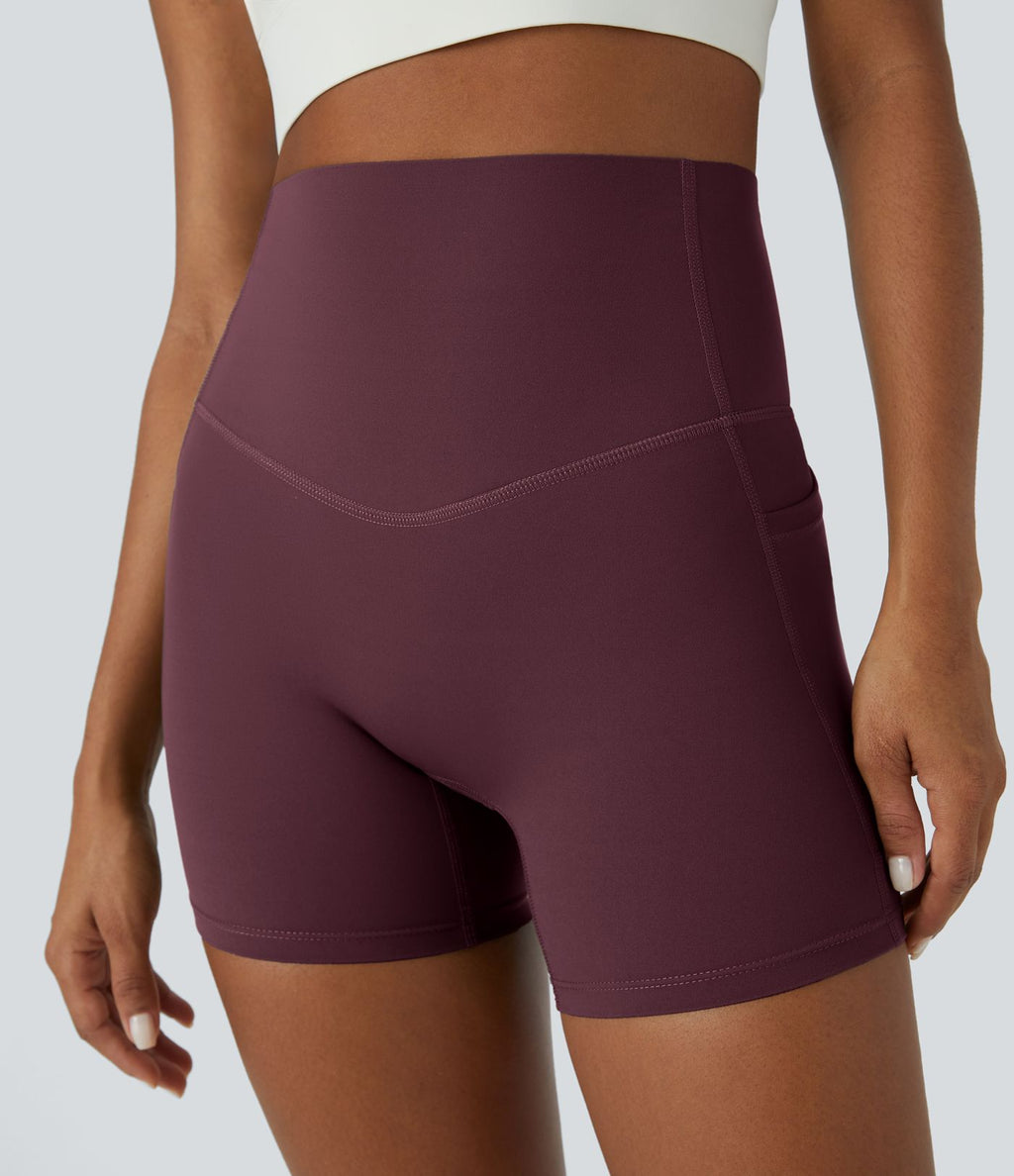 Short cycliste d'entraînement gainant taille haute UltraSculpt™ SoCinched à poches latérales 12,5 cm