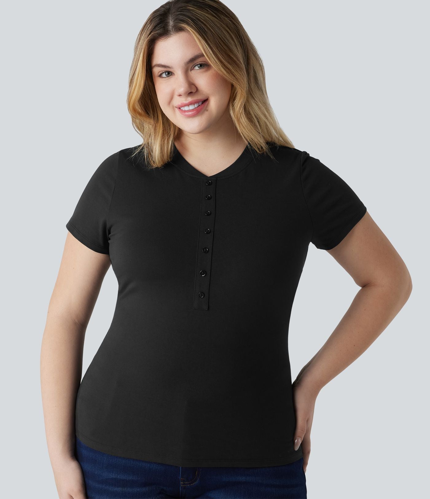 T-shirt Halara grande taille décontracté en jersey de coton, col Henley ultra-ajusté, manches courtes