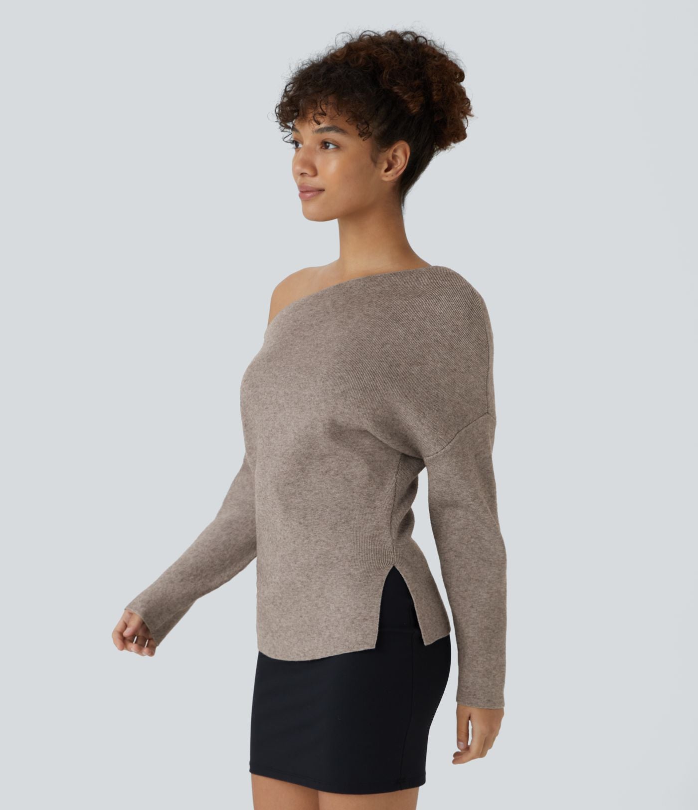 Pull de travail à épaules dénudées, manches longues et fente