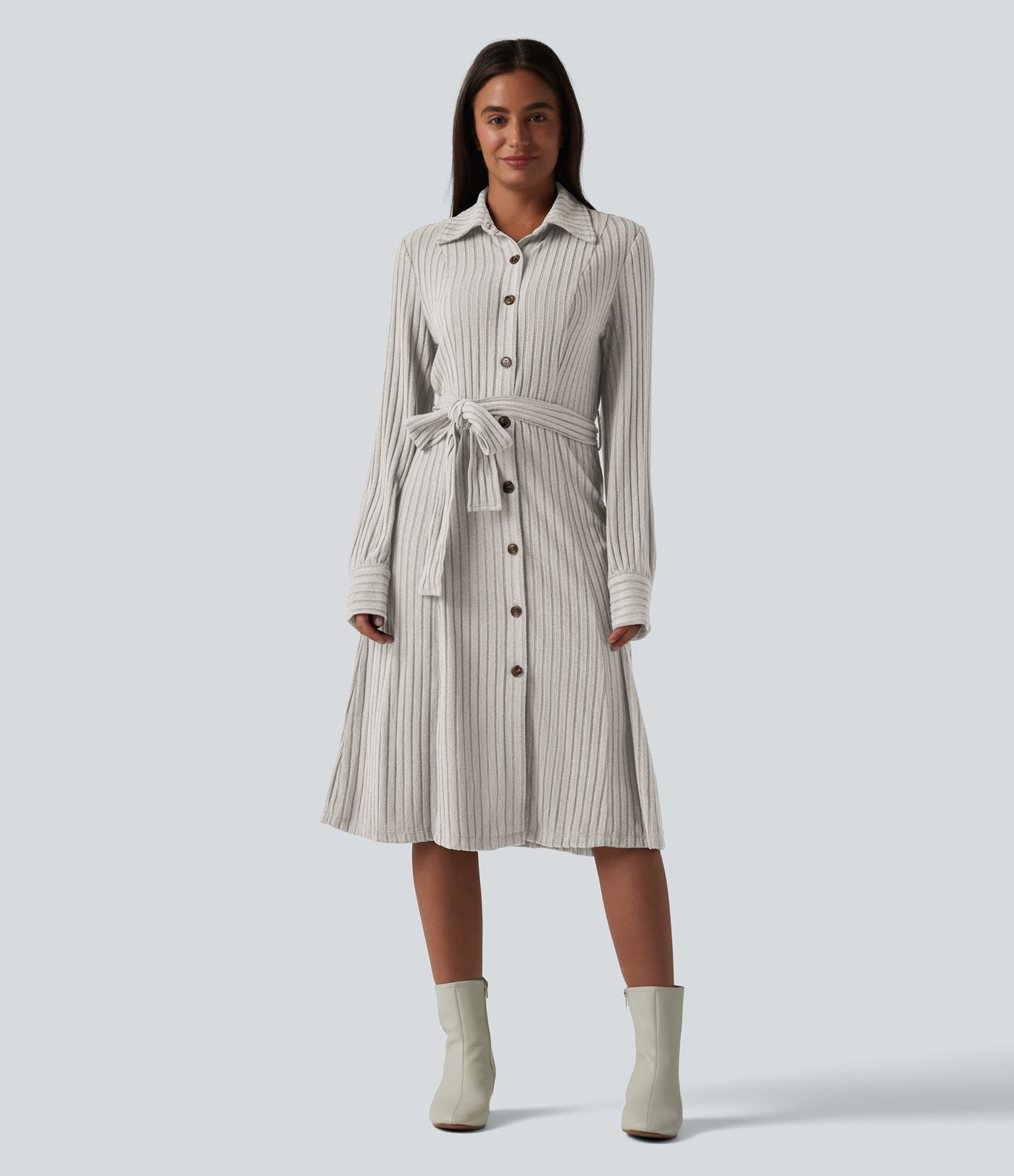 Robe de bureau mi-longue en maille côtelée à manches longues avec ceinture