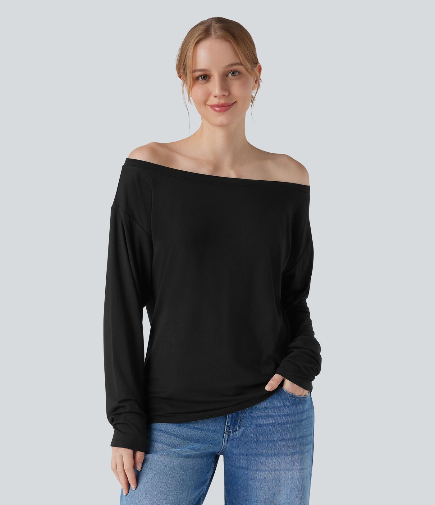 T-shirt épaules dénudées à manches longues