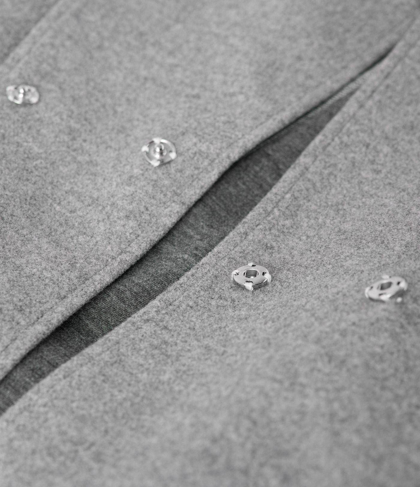 Manteau polaire long ceinturé manches longues avec poches