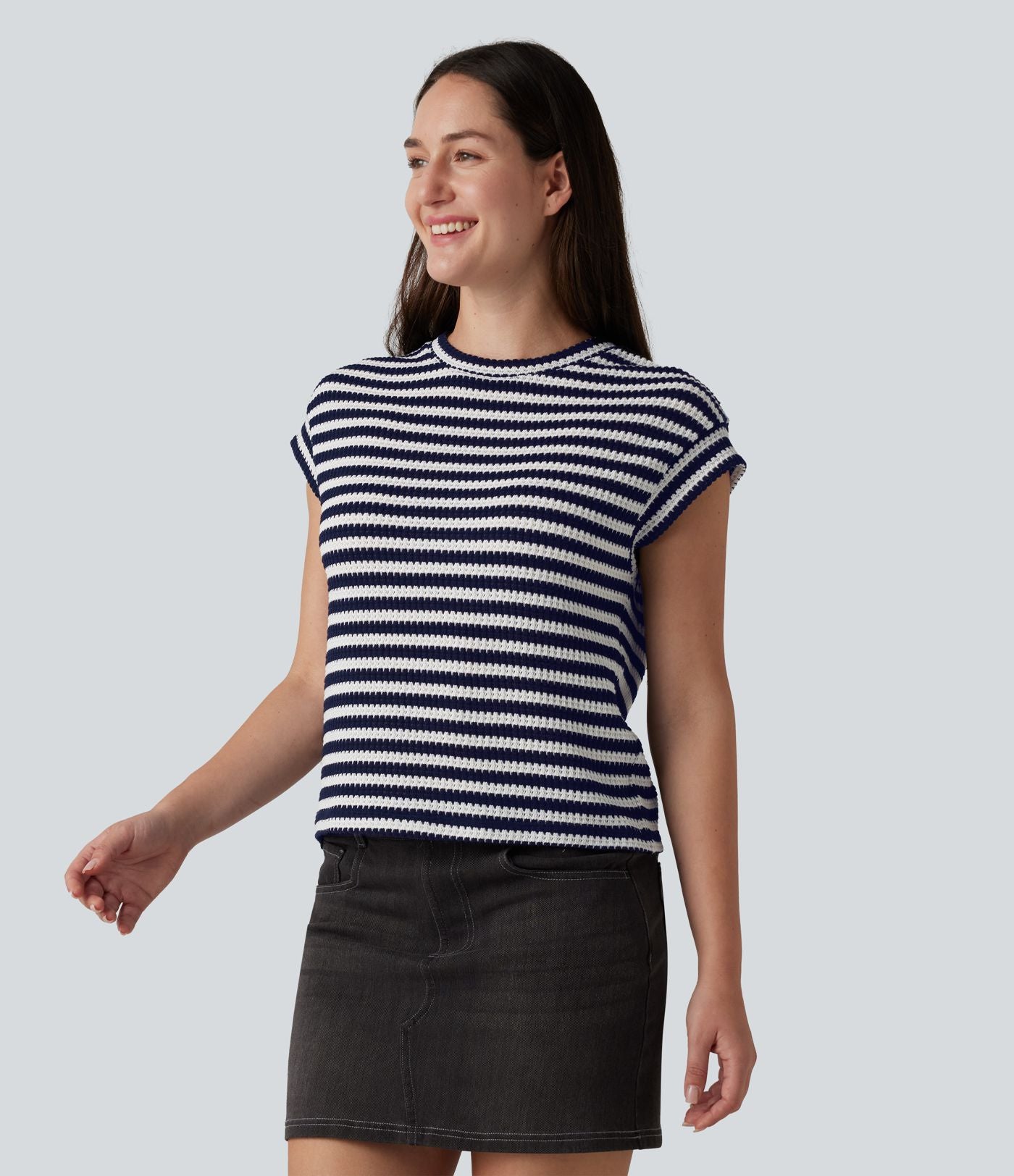 T-shirt casual col rond manches courtes rayé en maille